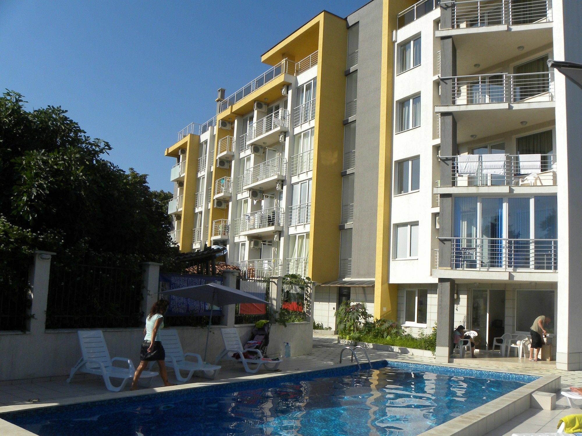 Apartcomplex New Tawn Obzor Exterior foto